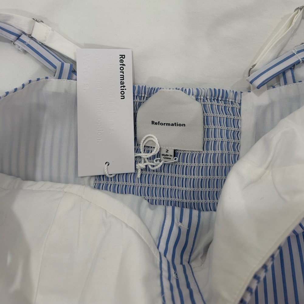 Reformation Alani Top - Size 2 - Picture 4 of 4